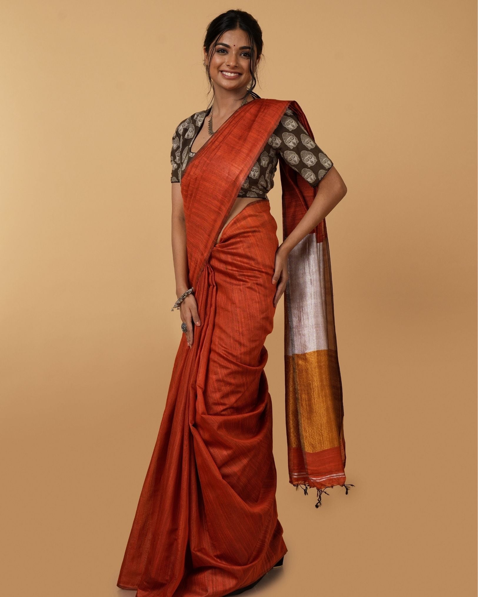 Ziyorah| Silk Linen Plain Saree Brown Color With Contrast Border And Attached Running Blouse