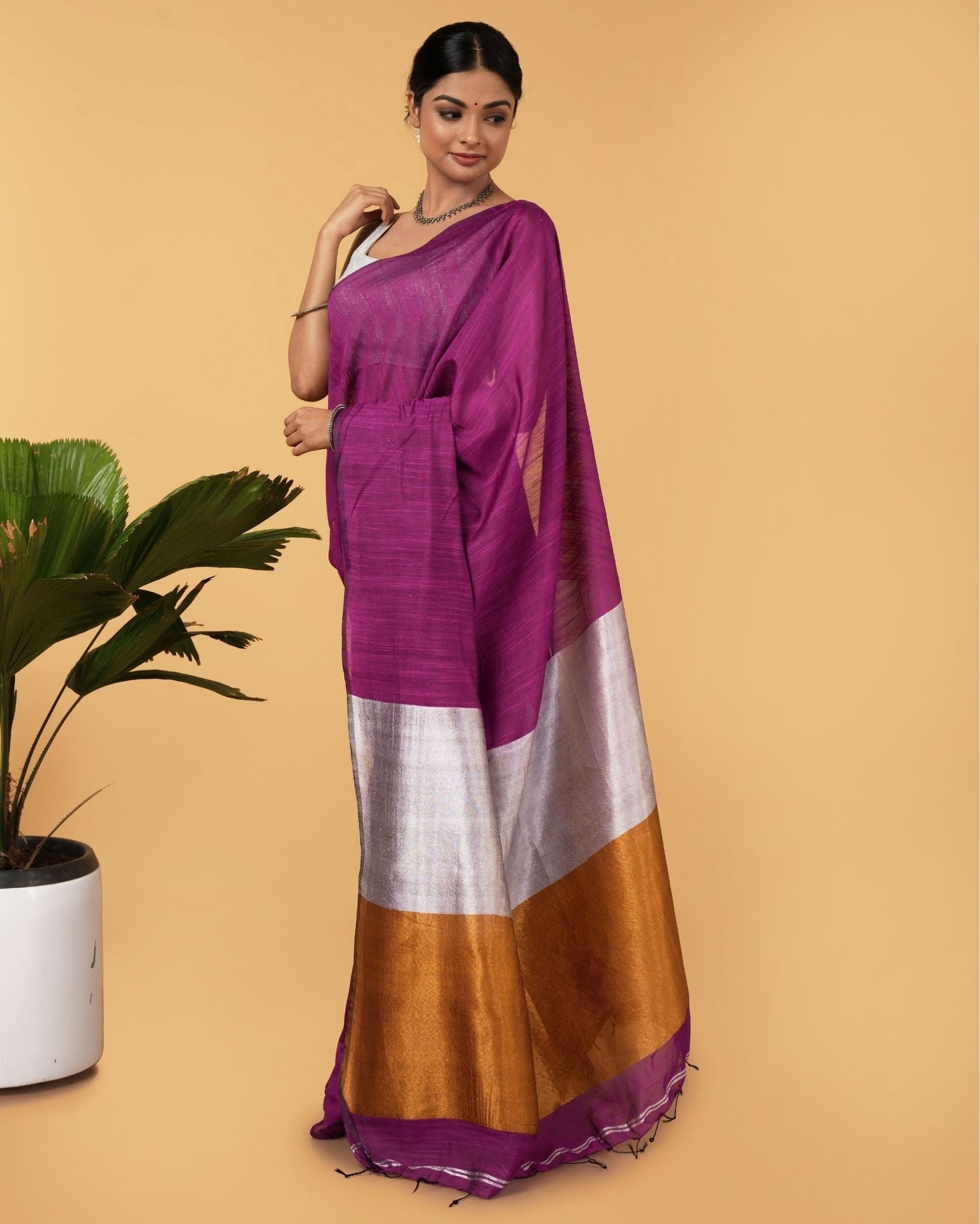 Ziyorah| Silk Linen Plain Saree Deep Purple Color With Contrast Border And Attached Running Blouse