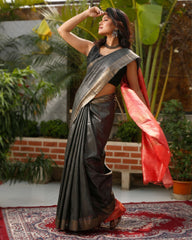 Ziyorah| Silkmark Certified Gichcha Tussar Handloom Hand Dyed Saree Black Color With Blouse