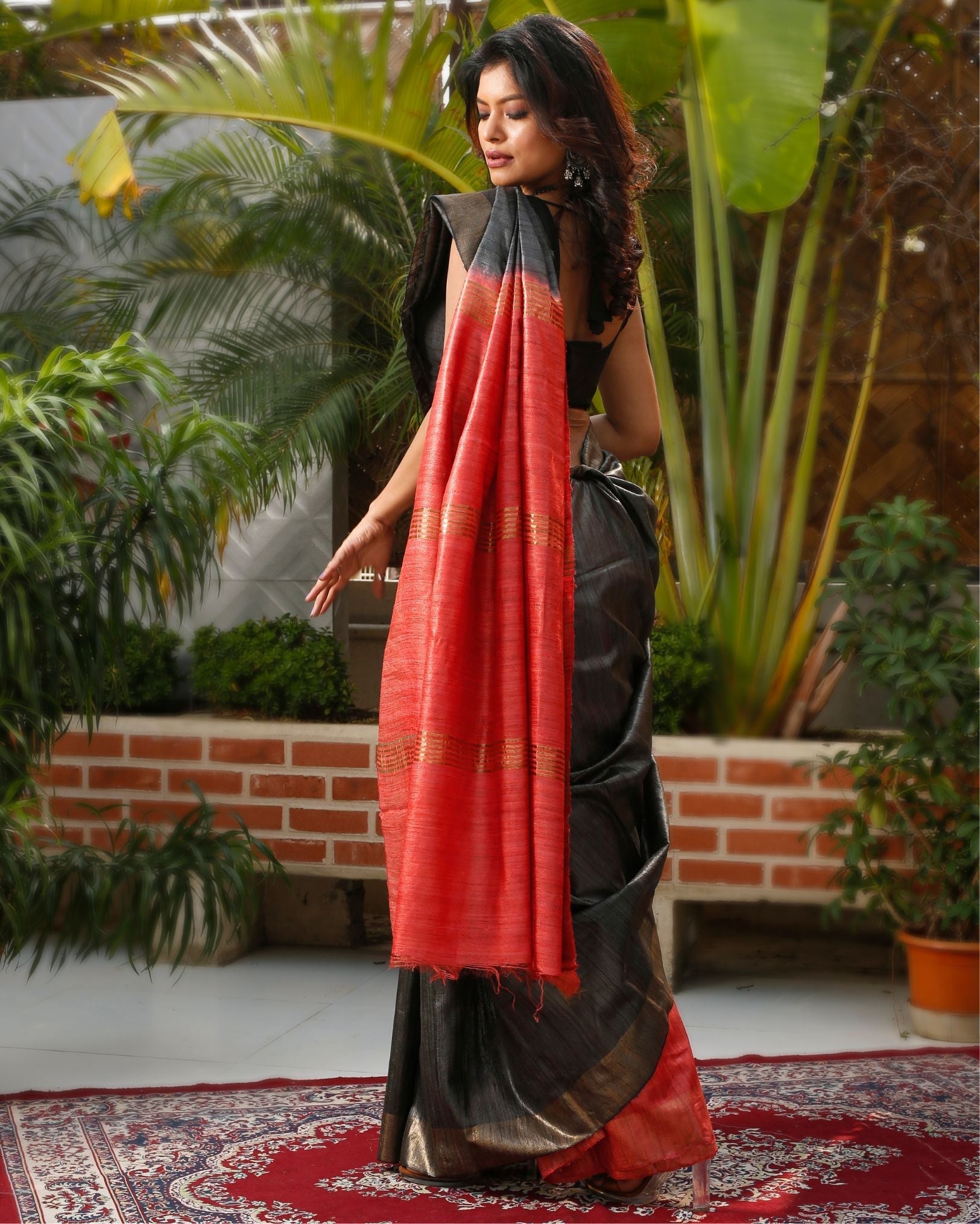 Ziyorah| Silkmark Certified Gichcha Tussar Handloom Hand Dyed Saree Black Color With Blouse