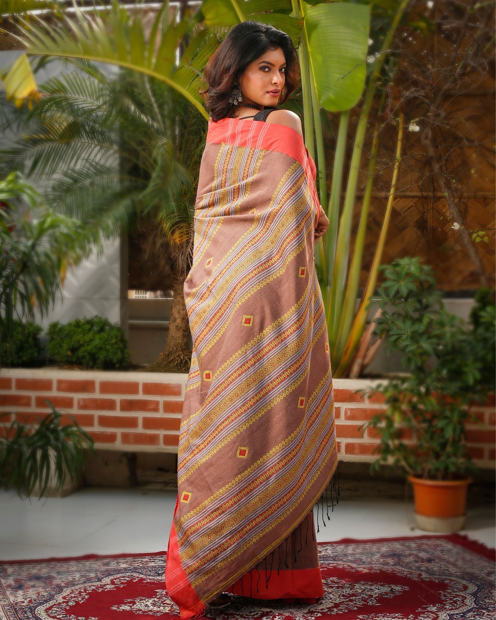 Ziyorah| Pure Cotton Handloom Saree Plain Body Martini Brown Color With Running Blouse