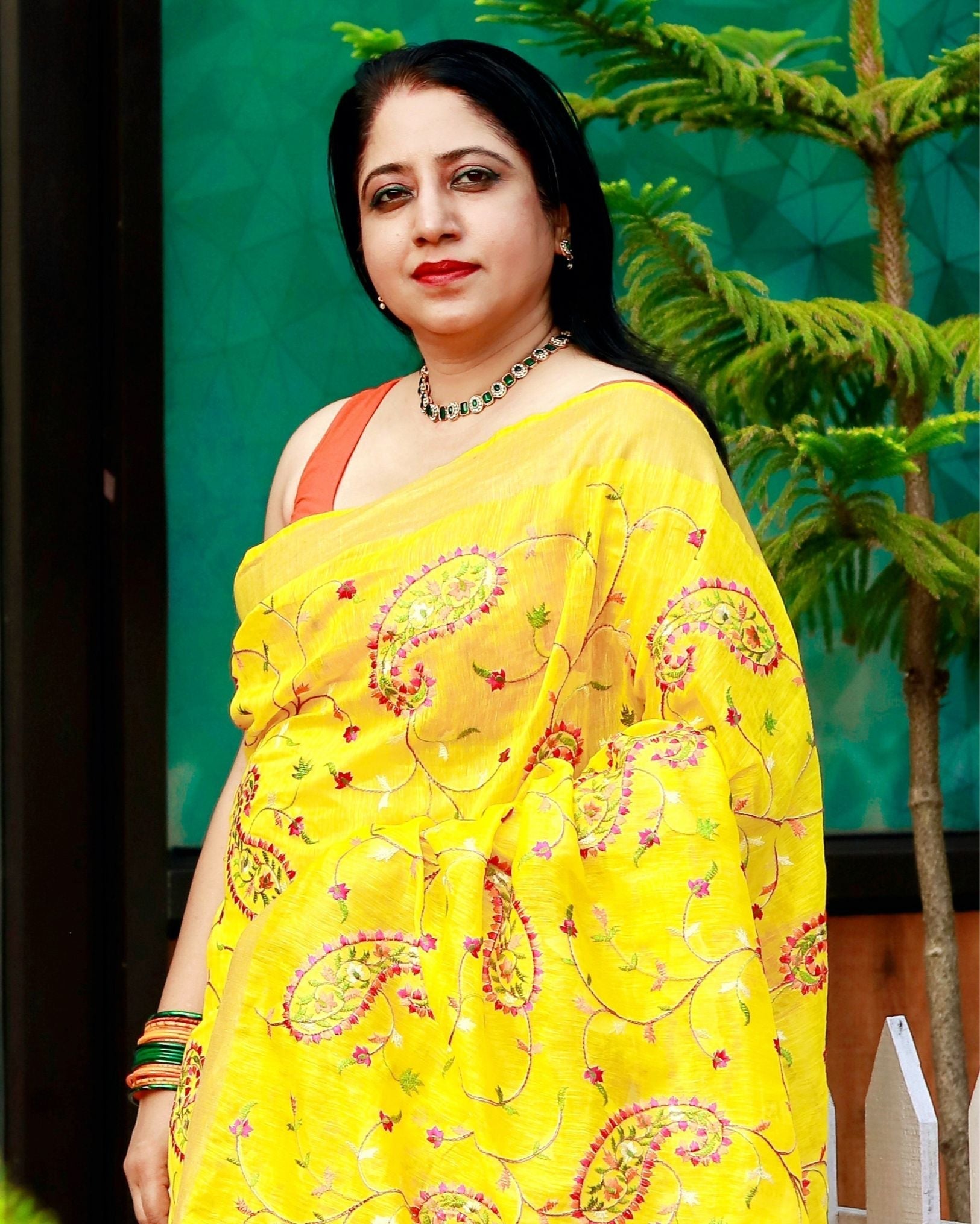 Ziyorah| Silk Linen Embroidered Handloom Mustard Yellow Saree With Blouse