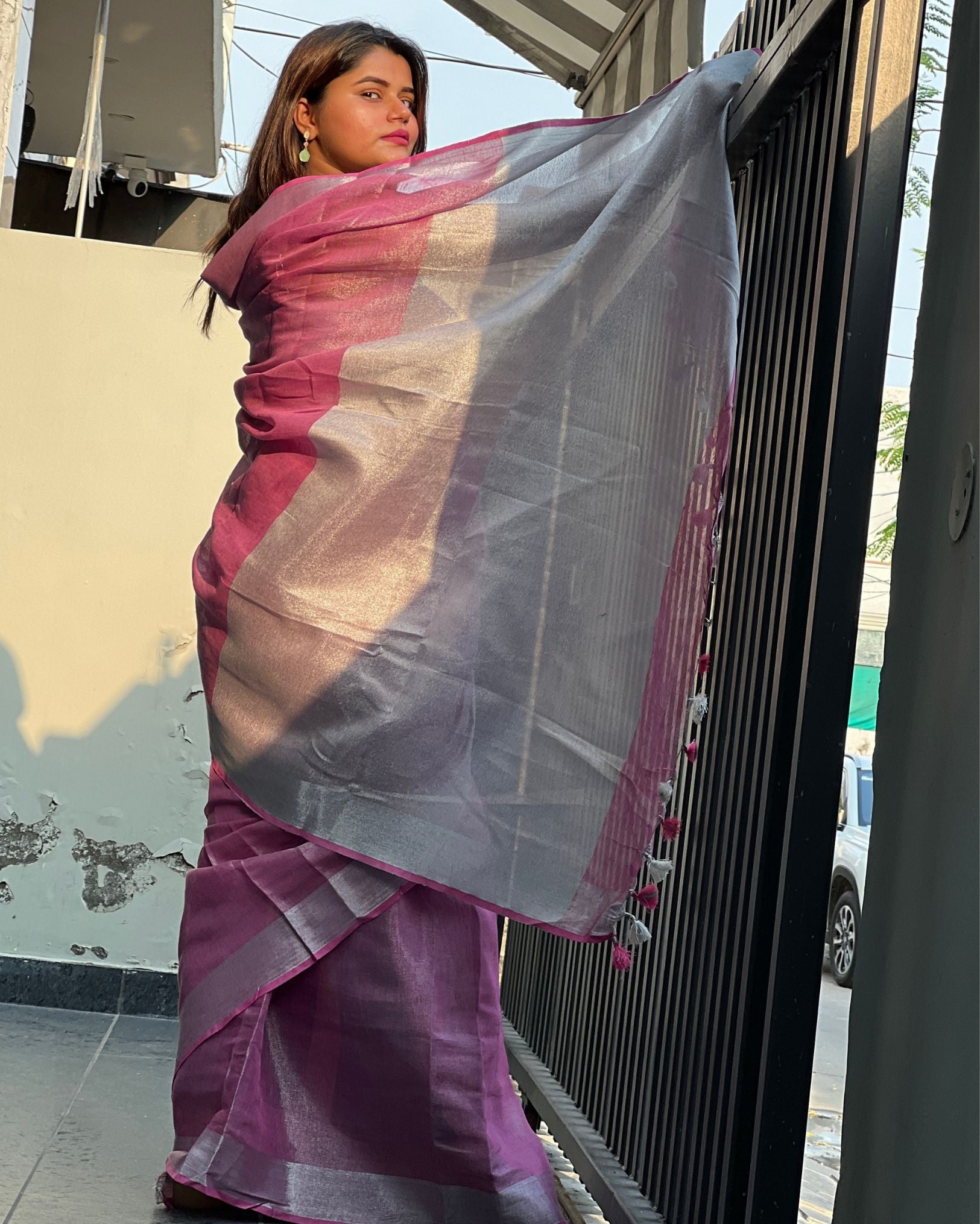 Ziyorah| Hand Dyed Pure Tissue Linen Pink Color Saree With Running Blouse