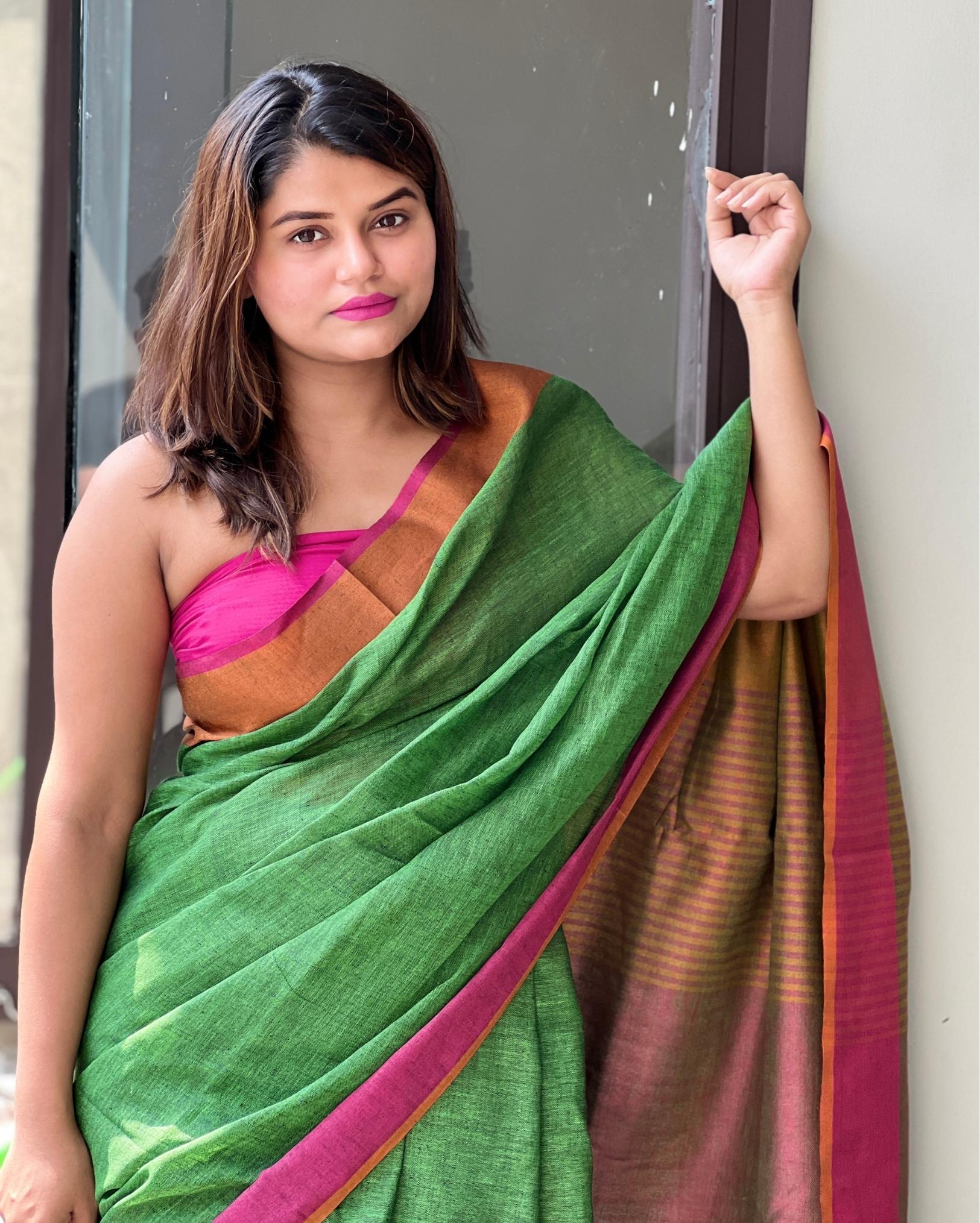 Ziyorah| Handwoven Pure Linen Green Saree With Blouse