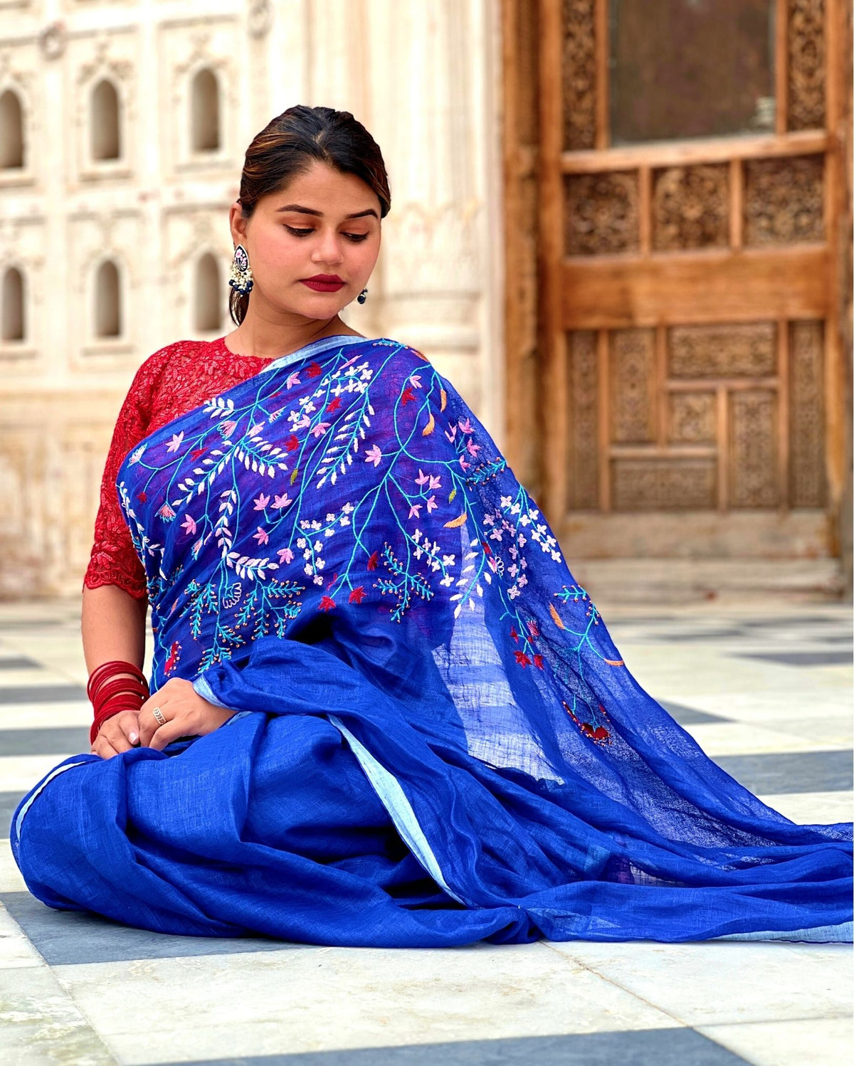 Ziyorah| Pure Linen Blue Embroidered Saree With Running Blouse