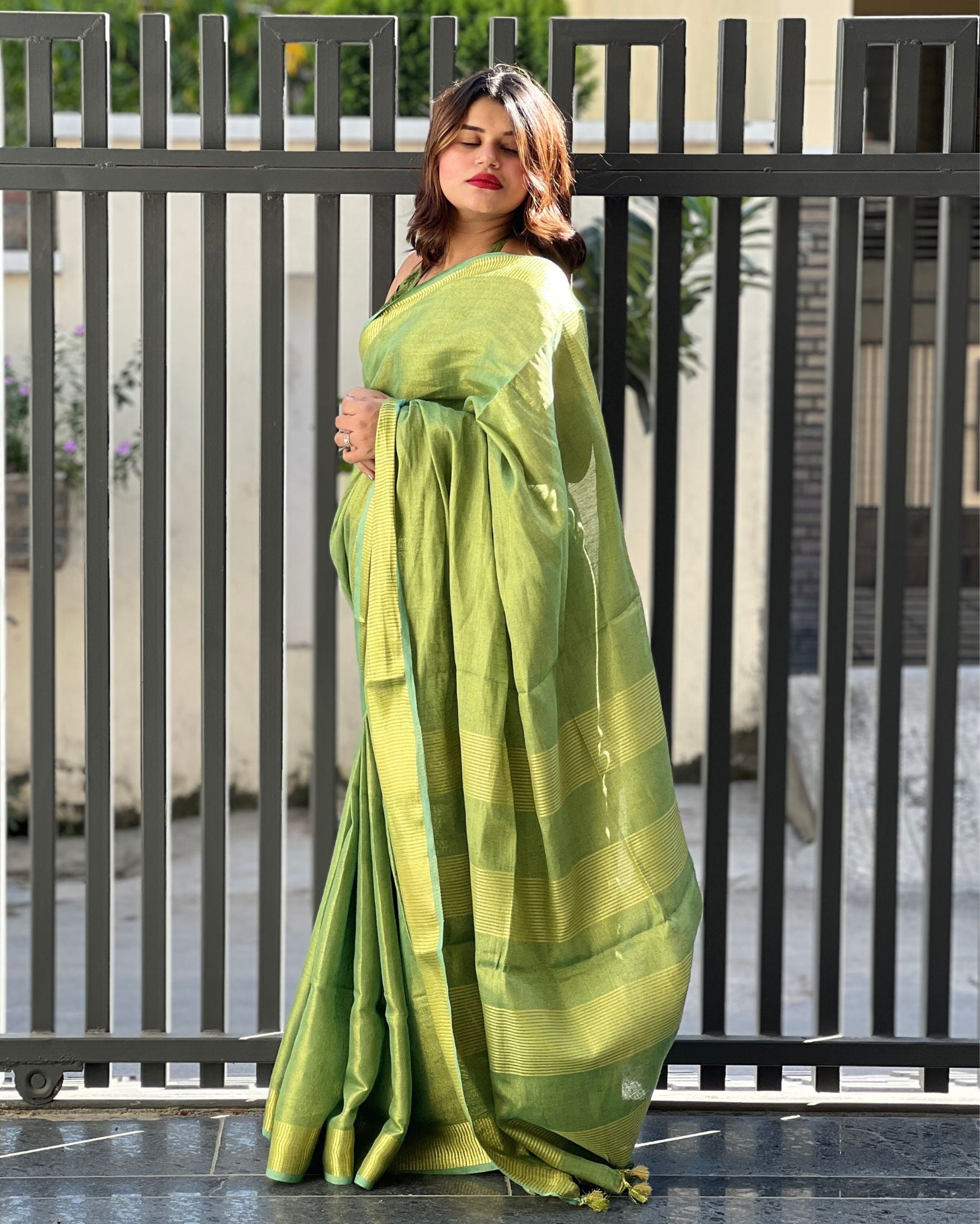 Ziyorah| Hand Dyed Pure Tissue Linen Saree Moss Green Color With Running Blouse