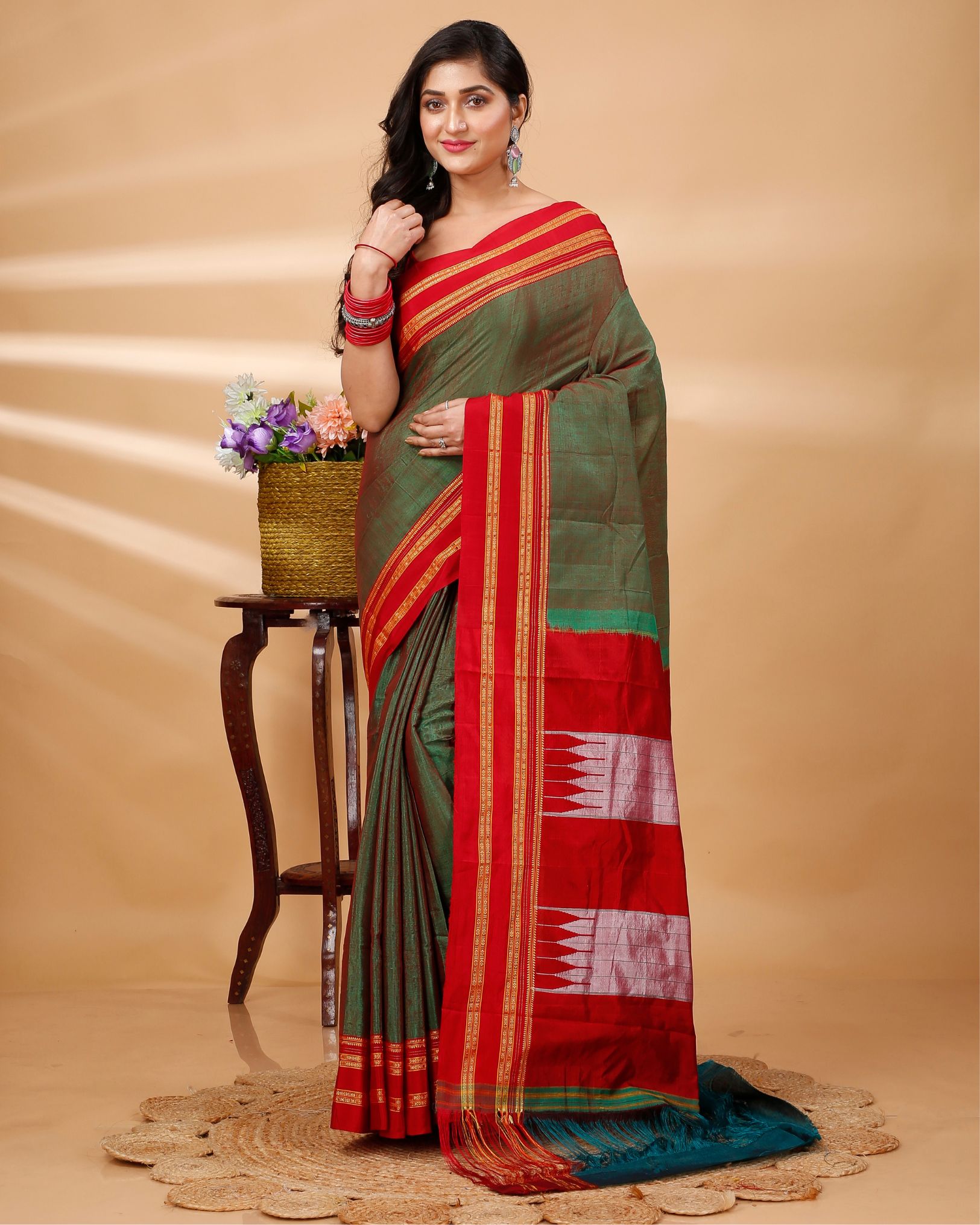 Ziyorah| Ilkal Handloom Cotton Silk Saree Fern Green Color With Running Blouse