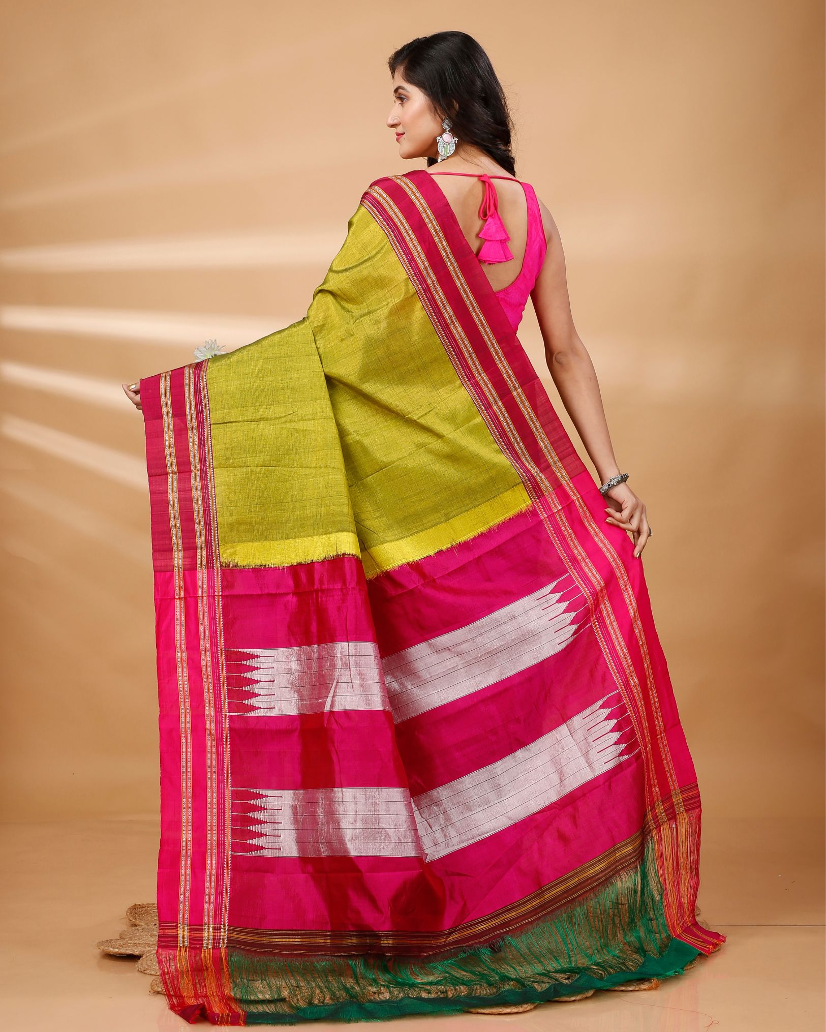 Ziyorah| Ilkal Handloom Cotton Silk Saree Olive Green Color With Running Blouse