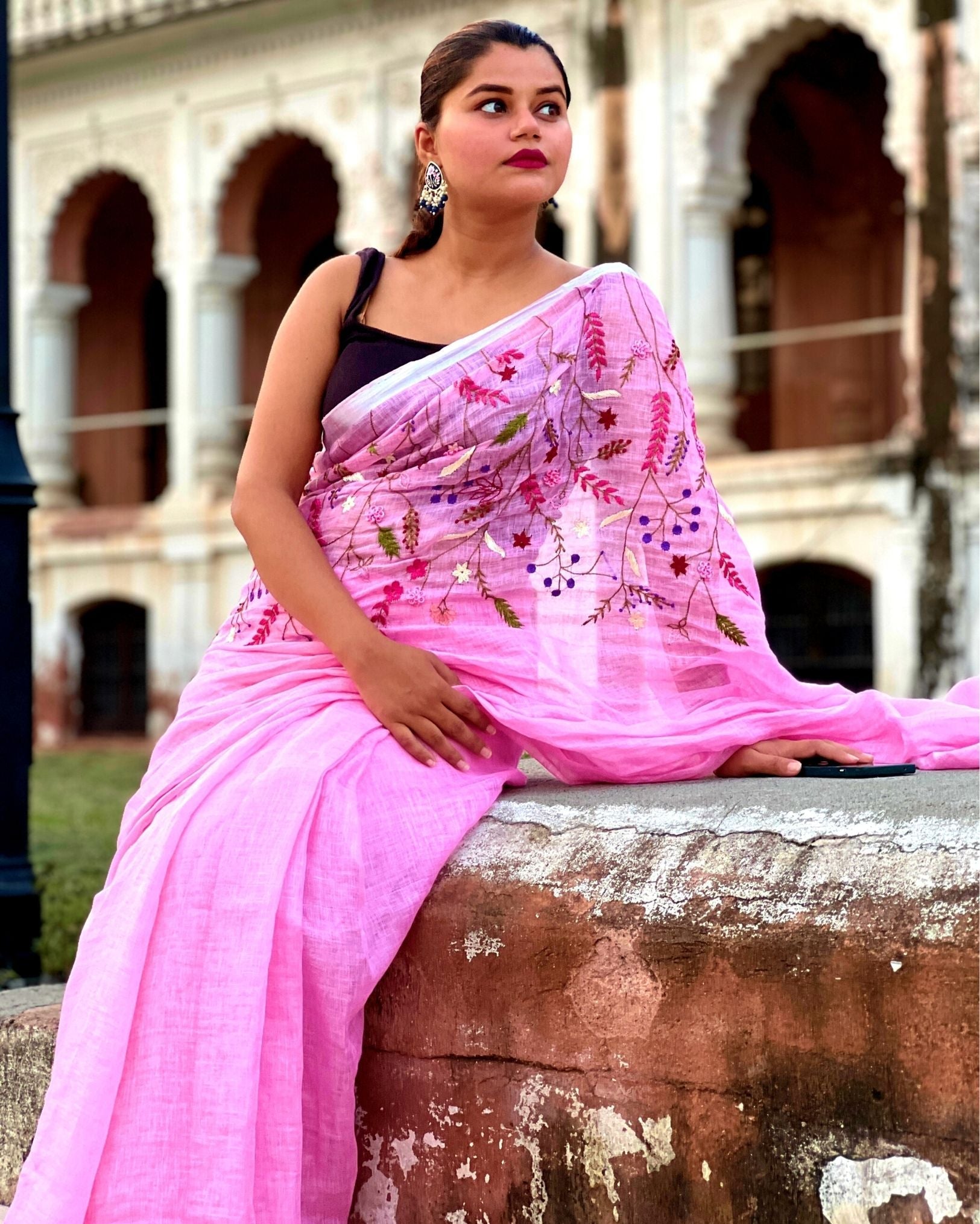 Ziyorah| Pure Linen Pink Embroidered Saree With Running Blouse