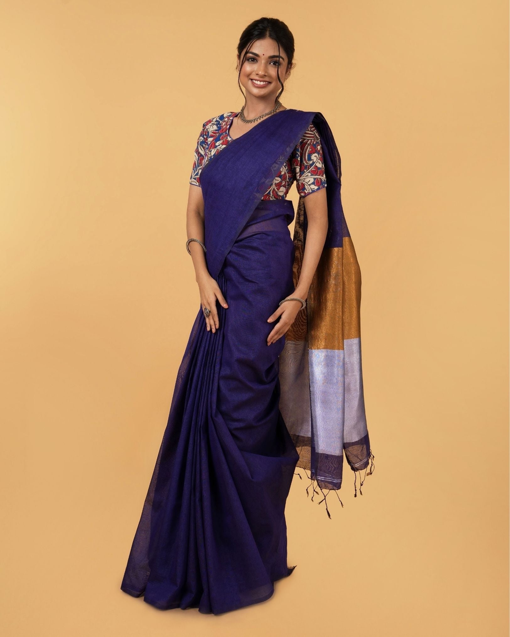 Ziyorah| Silk Linen Plain Saree Dark Blue Color With Contrast Border And Attached Running Blouse