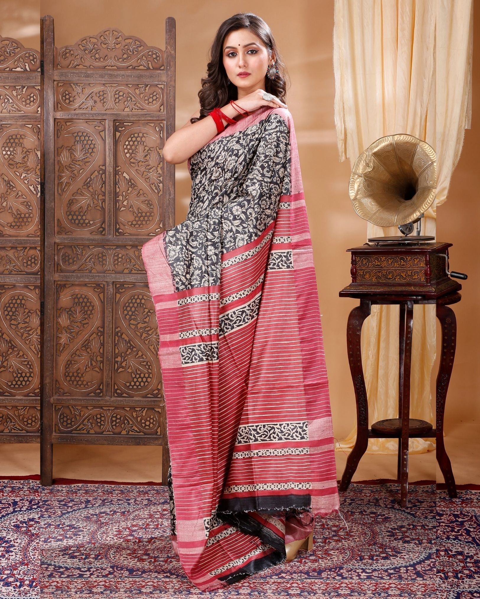 Ziyorah| Silkmark Certified Tussar Silk Handloom Handblock Printed Red Saree With Blouse