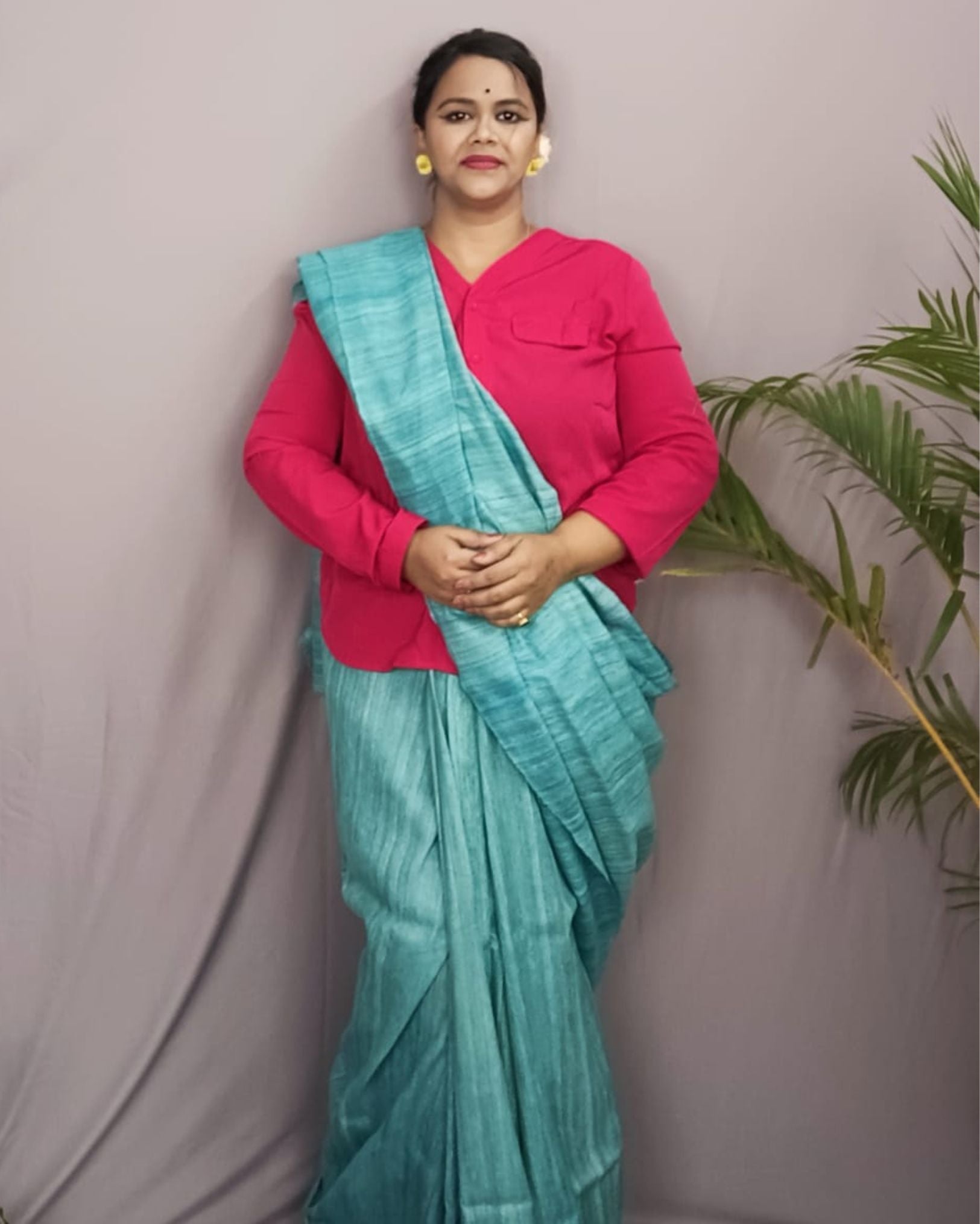 Ziyorah| Silkmark Certified Gichcha Tussar Handloom Hand Dyed Green Saree With Contrast Blouse