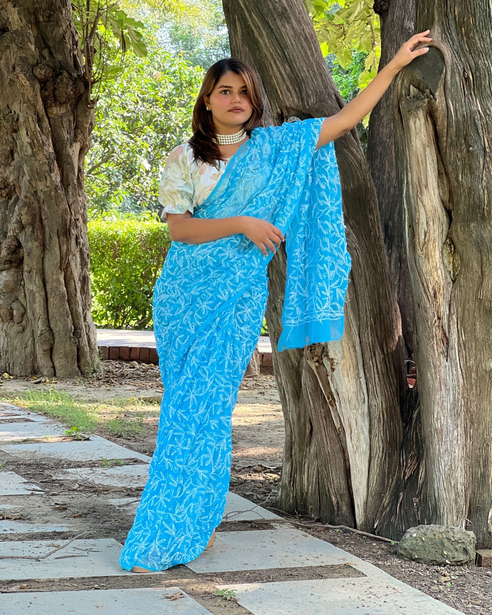 Ziyorah| Georgette Handcrafted Tepchi Work Blue Saree With Running Blouse