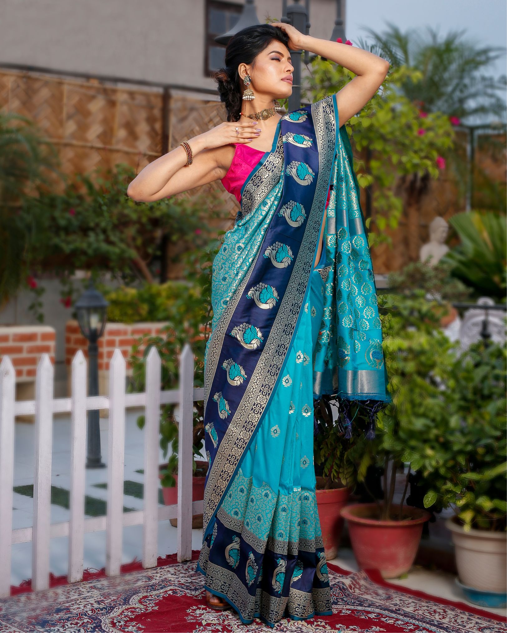 Ziyorah| Banarasi Silk Saree Cyan Blue Color With Navy Blue Pallu And Blouse