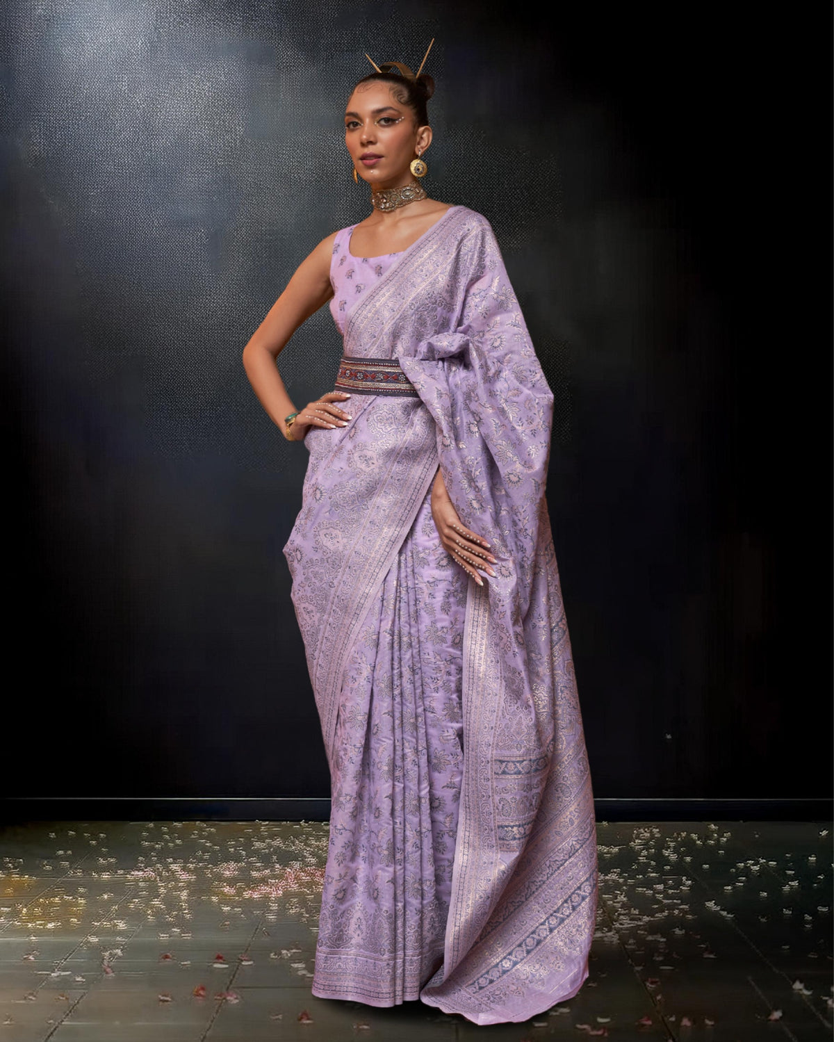 Ziyorah | Kafreen Silk Handloom Weaving Purple Saree