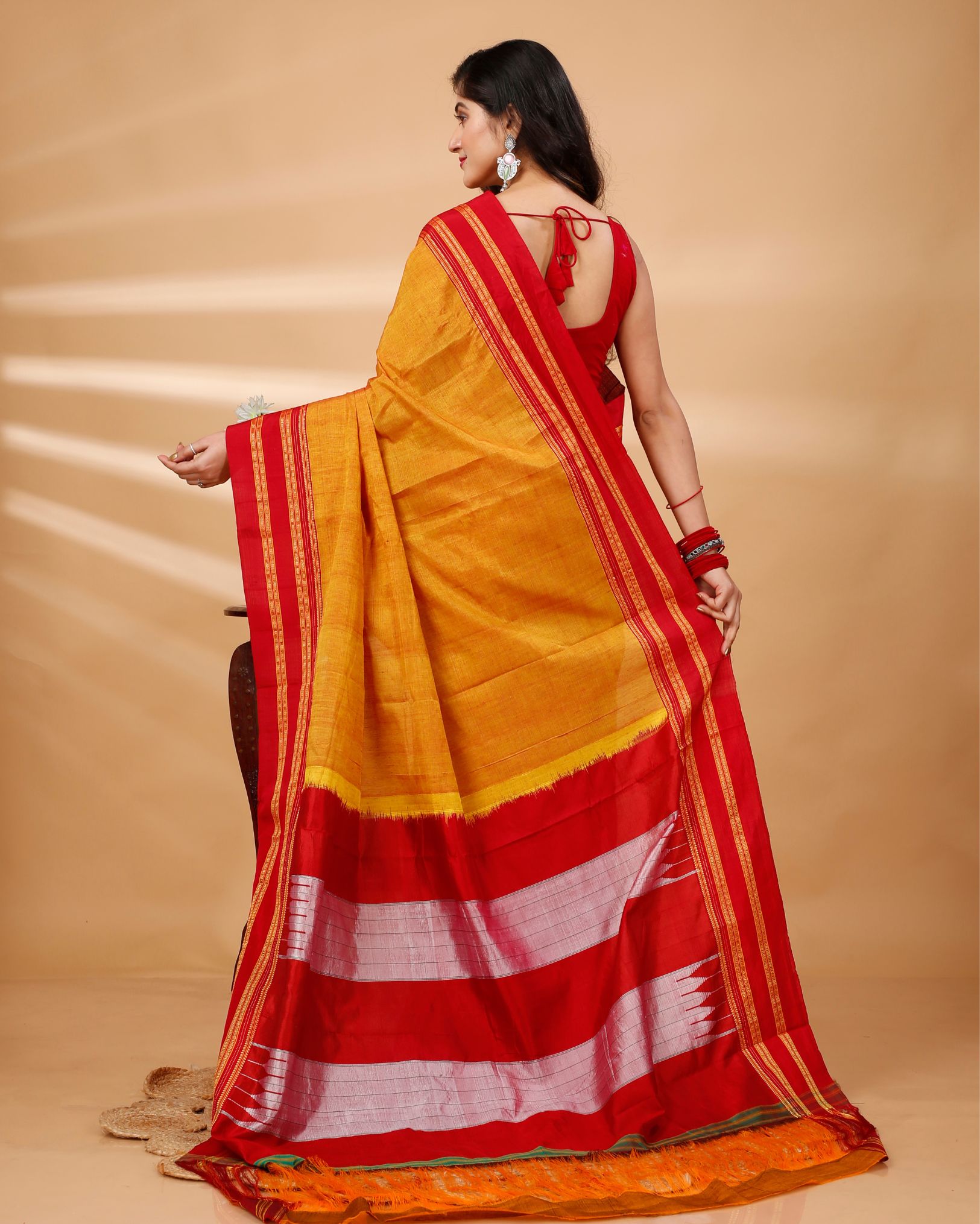 Ziyorah| Ilkal Handloom Cotton Silk Saree Gajari Color With Running Blouse