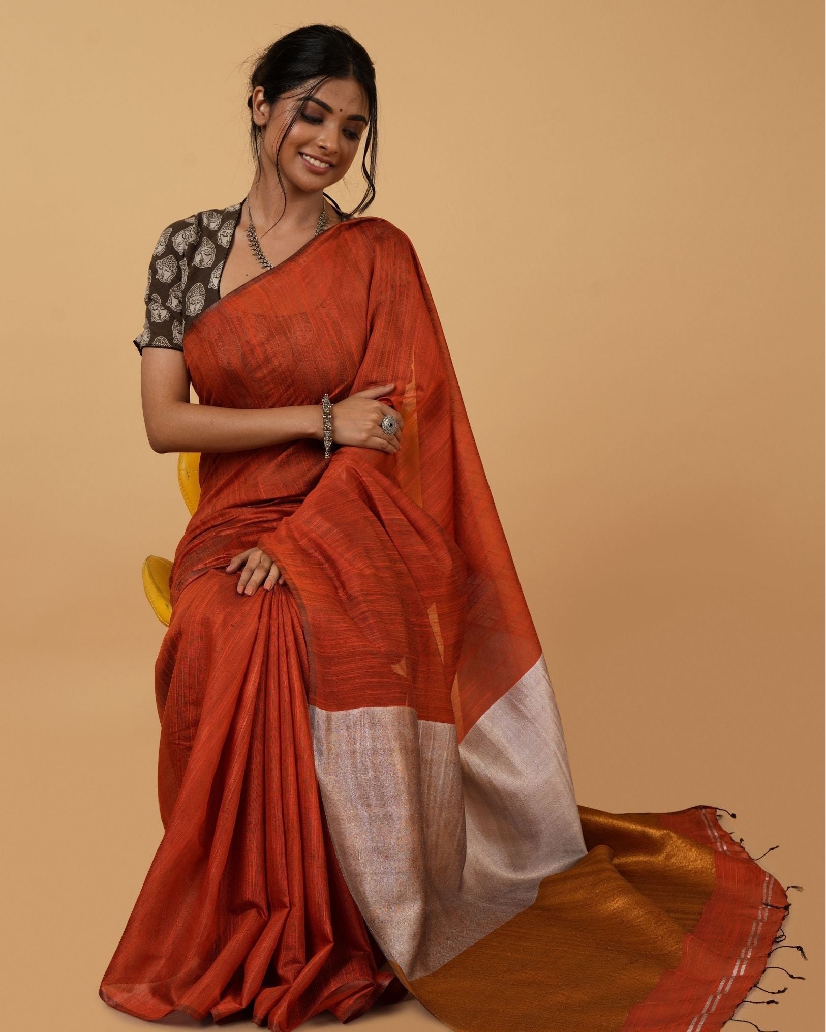 Ziyorah| Silk Linen Plain Saree Brown Color With Contrast Border And Attached Running Blouse