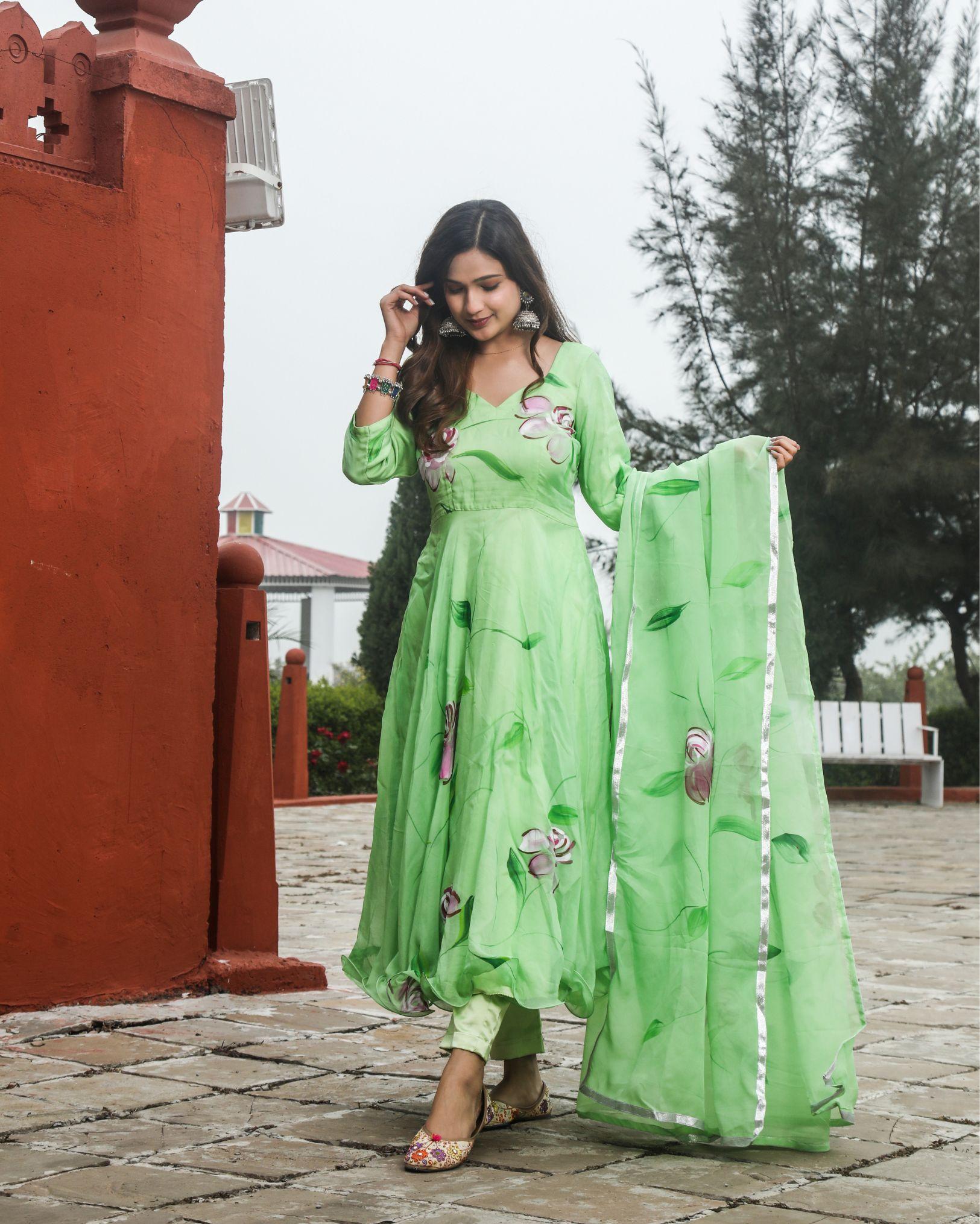 Ziyorah| Organza Pista Green Suit Hand Painted Three Quarter Length Sleeve