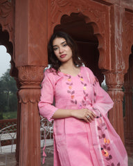 Ziyorah| Kota Doria Pink Suit Stitch Embroidery 3/4Th Sleeve