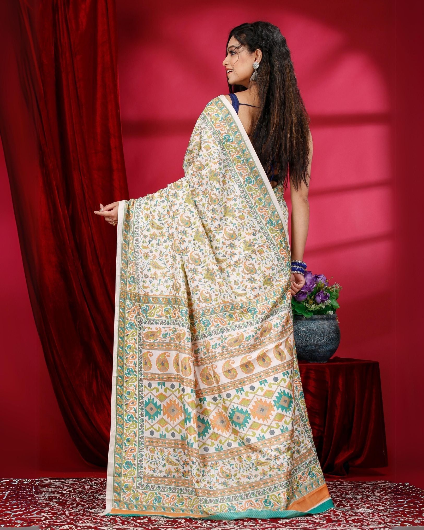 Ziyorah | Kashmiri Silk Off White Printed Saree