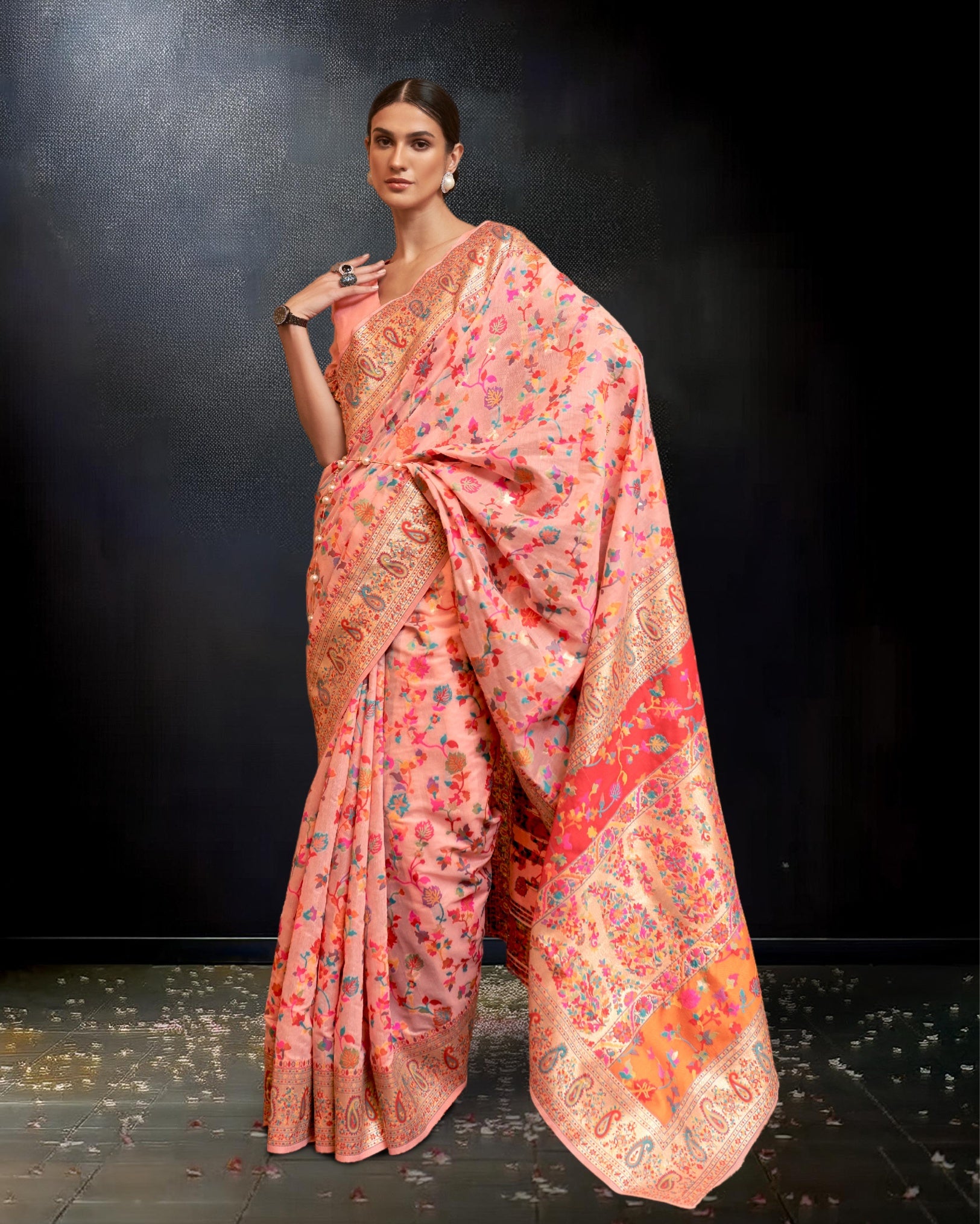 Ziyorah | Kashifa Silk Handloom Weaving Peach Saree