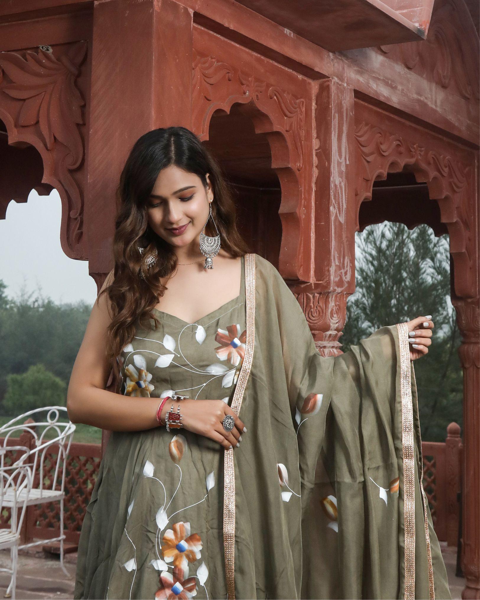 Ziyorah| Organza Gray Olive Suit Hand Painted Three Quarter Length Sleeve