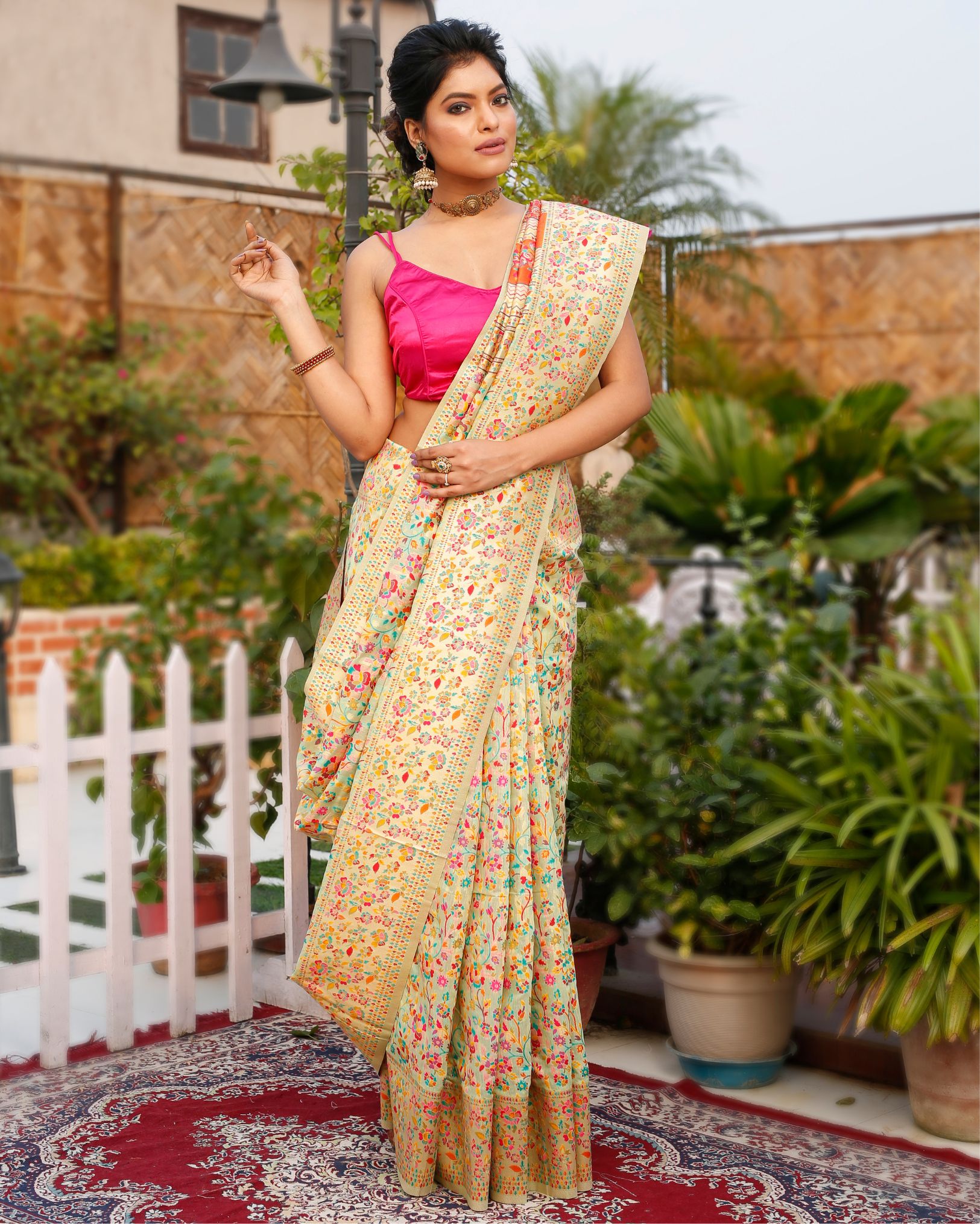 Ziyorah| Banarasi Silk Saree Multi Color With Contrast Pallu And Blouse