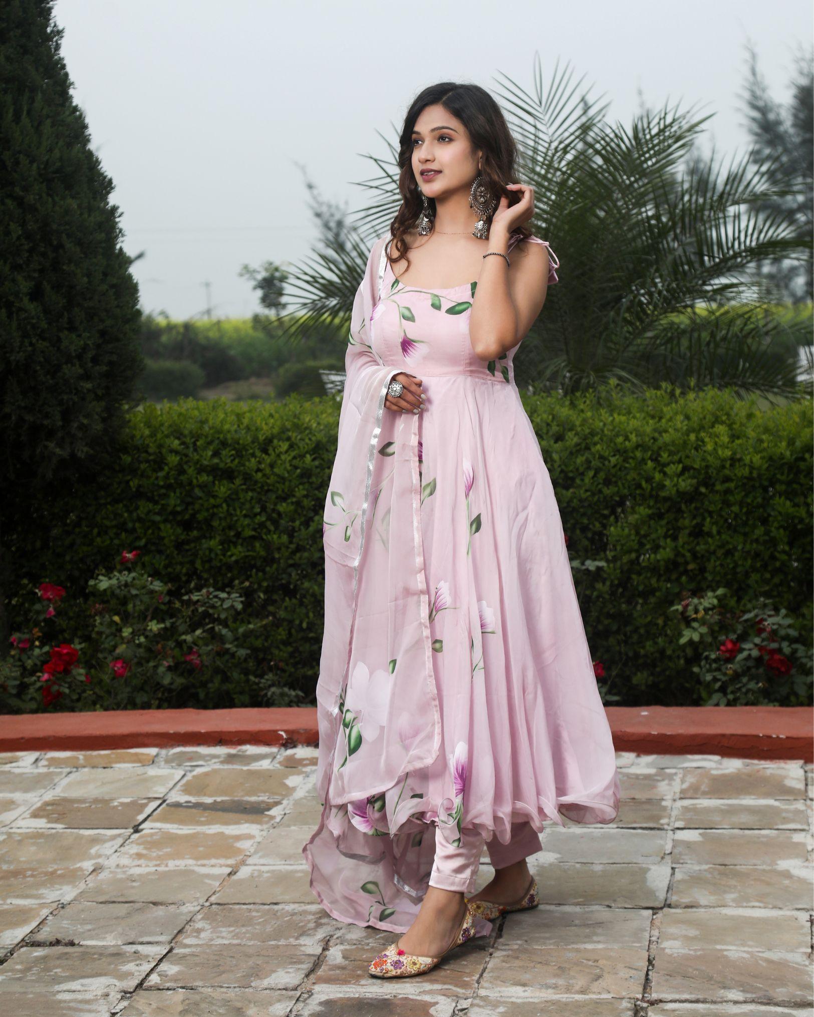 Ziyorah| Organza Pink Suit Hand Painted Three Quarter Length Sleeve