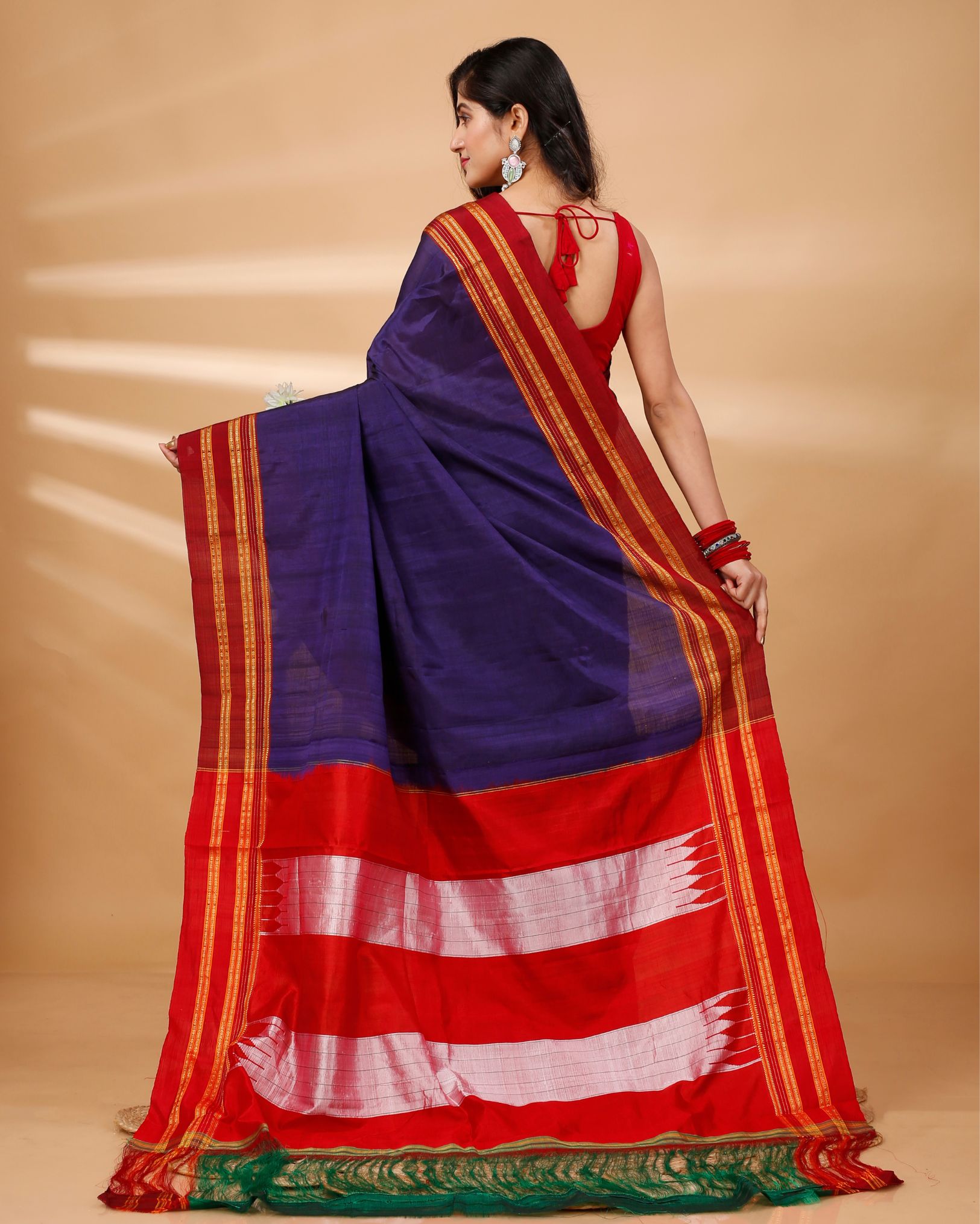 Ziyorah| Ilkal Handloom Cotton Silk Saree Dark Indigo Color With Running Blouse