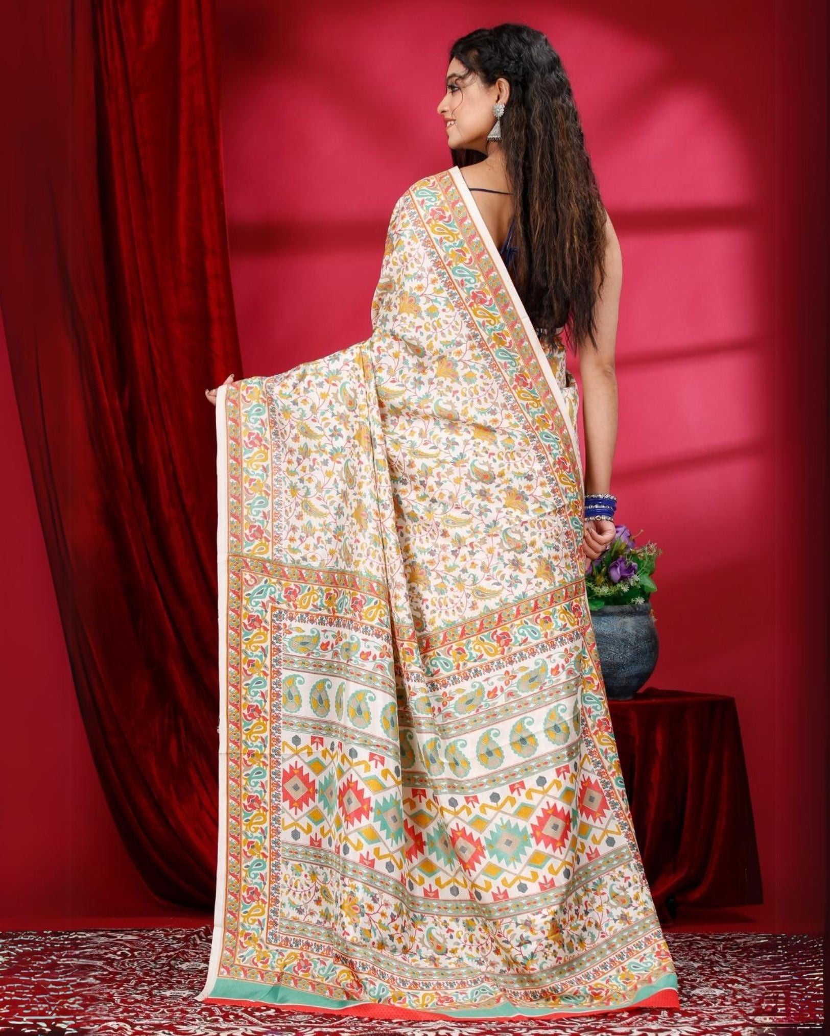 Ziyorah | Kashmiri Silk Off White Printed Saree